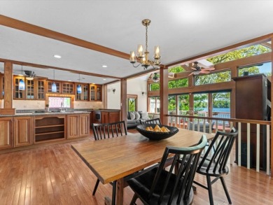Custom-built Lakefront Home with Direct Lake Access - photo 12