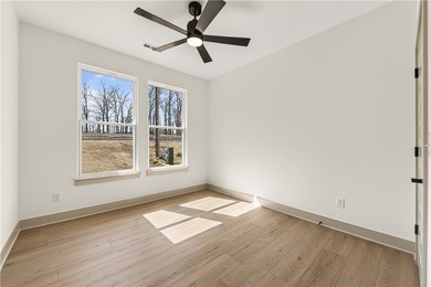 Stunning modern luxury new construction with breathtaking Ozark - photo 38