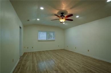 Space is one thing. Character is another. This recently - photo 10