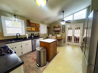 Welcome to 9 Pagosa Drive in Cherokee Village - a centrally - photo 9