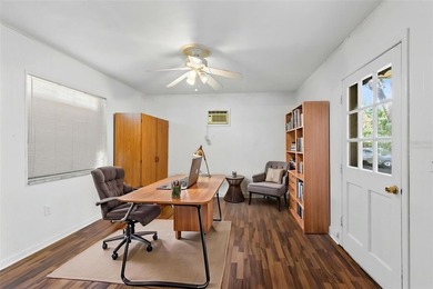 One or more photo(s) has been virtually staged. Welcome to 8698 - photo 8