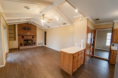 YES! A lovely FOUR bedroom home located in a great neighborhood - photo 21