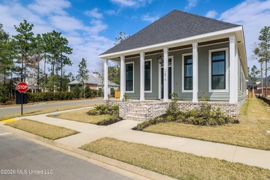 Luxury doesn't have to mean more square footage. This nearly-new - photo 37