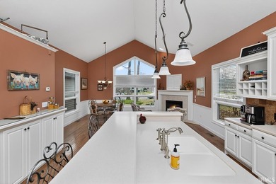 Sensational villa, built by Town and Country, has over 4600 sq - photo 7