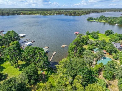 Lake Home For Sale in Franklin, Texas