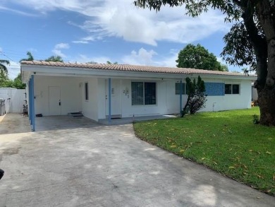 (private lake, pond, creek) Home Active Under Contract in Pompano Beach Florida