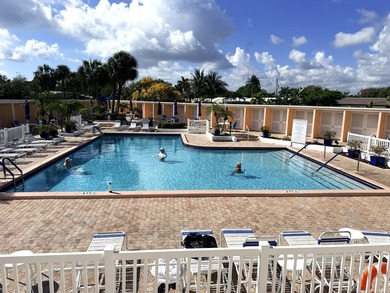 IMPERIAL POINT COLLANADES. BEAUTIFULLY RENOVATED 1BR/1.5BA - photo 3