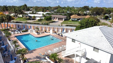 IMPERIAL POINT COLLANADES. BEAUTIFULLY RENOVATED 1BR/1.5BA - photo 4