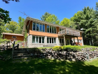 Deerskin Lake Home For Sale in Eagle River Wisconsin