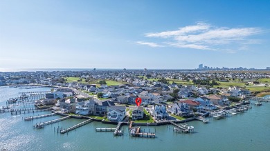 Bayfront boaters' paradise. Welcome to 1411 East Shore - photo 4