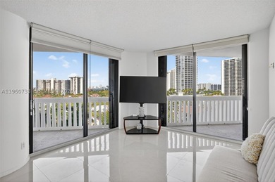 GREAT DEAL!!! STUNNING 2 BEDROOM + DEN (THAT CAN EASILY BE - photo 14