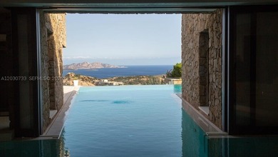 VILLA - Costa Smeralda - Sardinia, Italy Perched above the - photo 15