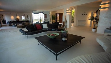 VILLA - Costa Smeralda - Sardinia, Italy Perched above the - photo 18