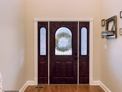 DISTINGUISHED, LOCATION, AND EFFICIENCY! This stately 4 bedroom - photo 10