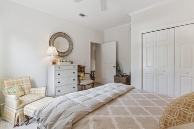 This beautifully designed, one-level condo offers stunning views - photo 21