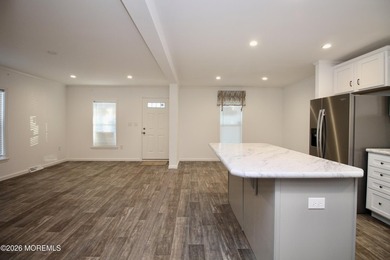 Brand new construction in a well maintained Adult Community, all - photo 21