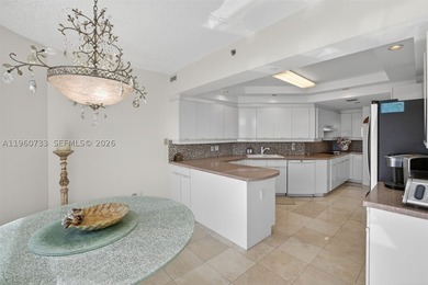 GREAT DEAL!!! STUNNING 2 BEDROOM + DEN (THAT CAN EASILY BE - photo 29