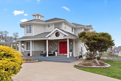Rare Opportunity With Spectacular Space On Historic Johnson's - photo 2