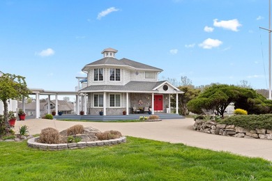 Rare Opportunity With Spectacular Space On Historic Johnson's - photo 3
