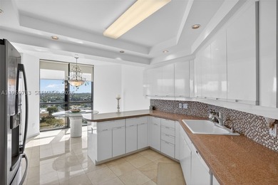 GREAT DEAL!!! STUNNING 2 BEDROOM + DEN (THAT CAN EASILY BE - photo 34