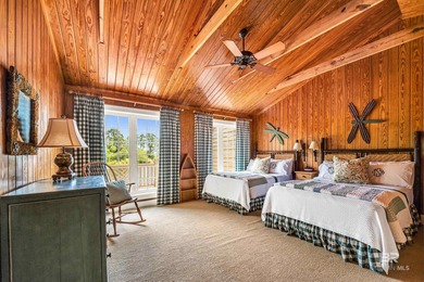 Discover ultimate lakeside living in this beautifully - photo 35