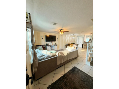 Walk to the beach from this charming 2-bedroom, 2.5-bath - photo 7