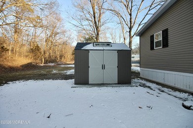 Brand new construction in a well maintained Adult Community, all - photo 39