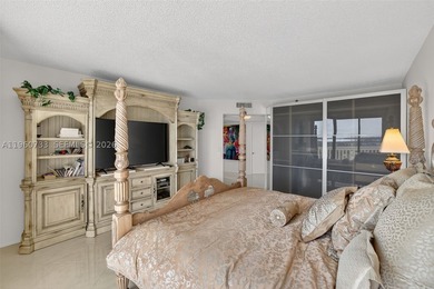 GREAT DEAL!!! STUNNING 2 BEDROOM + DEN (THAT CAN EASILY BE - photo 47