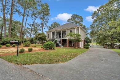 Custom built 5-bed plantation style home.Home has beautiful - photo 3