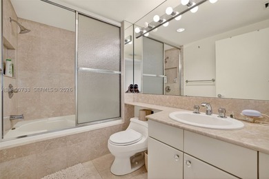 GREAT DEAL!!! STUNNING 2 BEDROOM + DEN (THAT CAN EASILY BE - photo 58