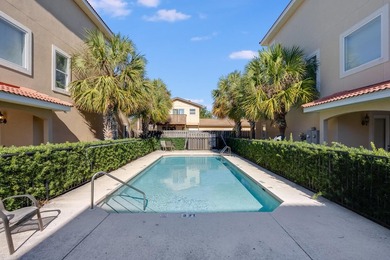 Turn-key beach retreat just minutes from 30A, Inlet Beach, and - photo 2