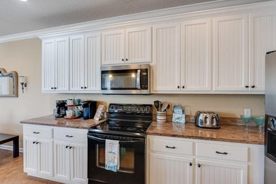 Turn-key beach retreat just minutes from 30A, Inlet Beach, and - photo 5