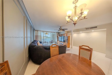 BEAUTIFULLY REFRESHED: FURNISHED AS IS 2 BEDROOM 2 BATH, MOVE IN - photo 6