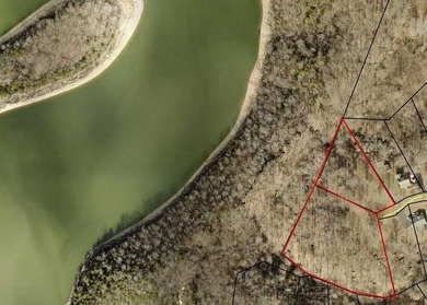 Lake Cumberland Acreage For Sale in Jamestown Kentucky