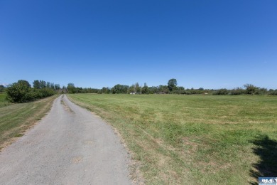 Stunning Panoramic Mountain Views on 9+ Acres! New deluxe shed - photo 11