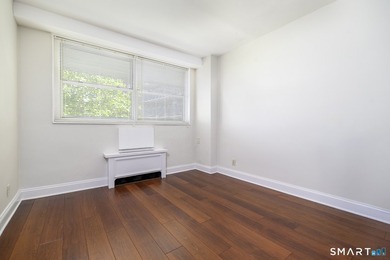 Welcome to Fountain Terrace, where comfort and convenience meet - photo 16