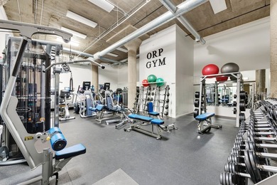 Discover this beautiful 2 BR/2 Bath split bedroom condo in River