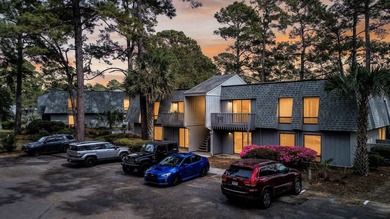 Welcome to 435 Salt Marsh Circle, Unit 19D-an inviting - photo 2