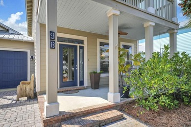 This stunning 4BR/3.5BA home in Eagle Bay offers style and - photo 5