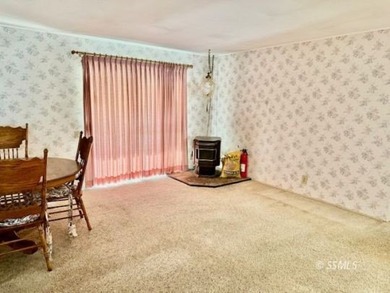 Significant Price Reduction!!! Looking for comfort, space, and - photo 8