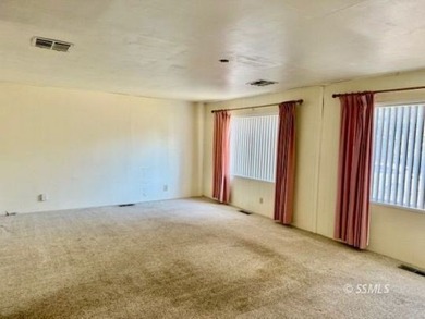 Significant Price Reduction!!! Looking for comfort, space, and - photo 10