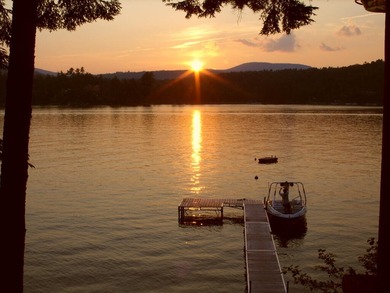 Charming Schroon Lakefront Chalet! Step back into Adirondack - photo 3