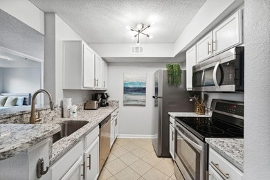 Looking for a turnkey getaway in Destin? This fully furnished - photo 6