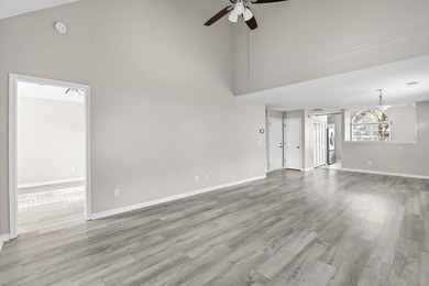 Charming 3BR/2BA End-Unit Townhome in Pawleys Place - Prime - photo 9