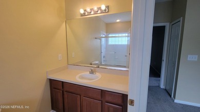 TurnKey excellent condition 3 bedroom 2.5 baths with a garage ! - photo 22