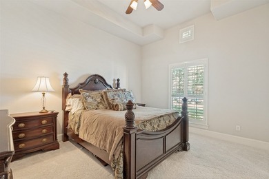Custom 4300+ sq ft Darling Home on an oversized lot where every - photo 23