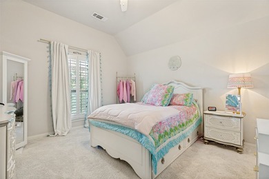 Custom 4300+ sq ft Darling Home on an oversized lot where every - photo 26