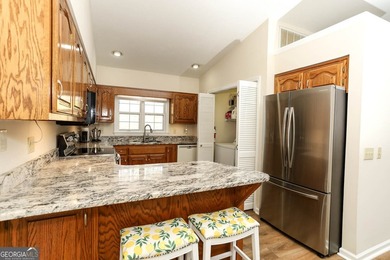 Welcome to 5302 Summerwood Lane, a very private home set high - photo 6