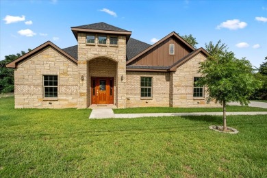 Cedar Creek Lake Home For Sale in Gun Barrel City Texas