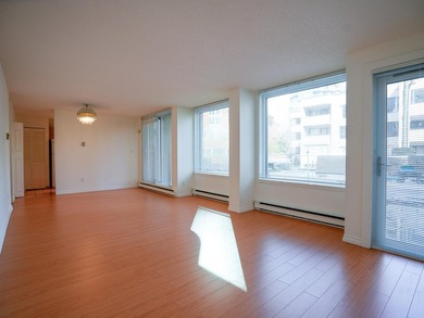 Sundial Place is one of the most extensively updated buildings - photo 5